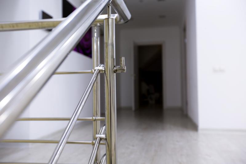Como Escolher o Melhor Corrimão Inox em Campinas para Seu Projeto